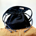 Drawstring Crossbody Bag / BLACK