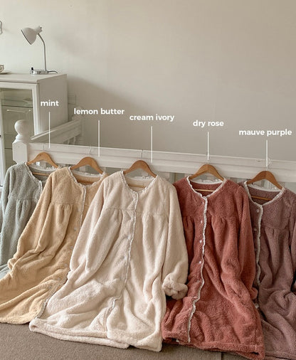 [韓國售出10,000+⭐️] J'eu Fluffy Lace Fleece Pajama Set 5colors