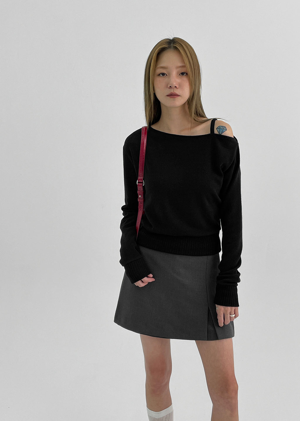 韓國製造 One-Shoulder Knit LS / Black