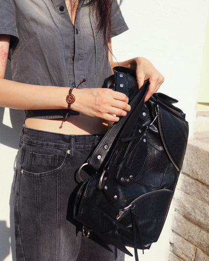 [Seulgi同款🎀] IUGA STUDDED LEATHER SHOULDER BAG / BLACK