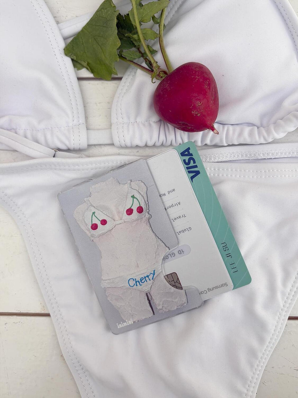 cherry bikini phone case (有magsafe!!)