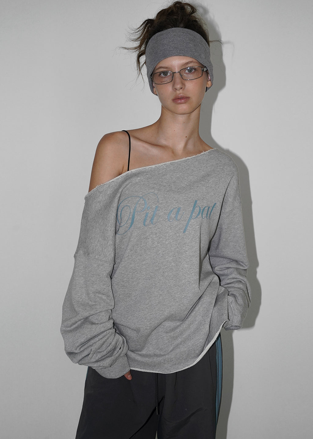 韓國製造 Boat Neck Printed LS Tee / Grey