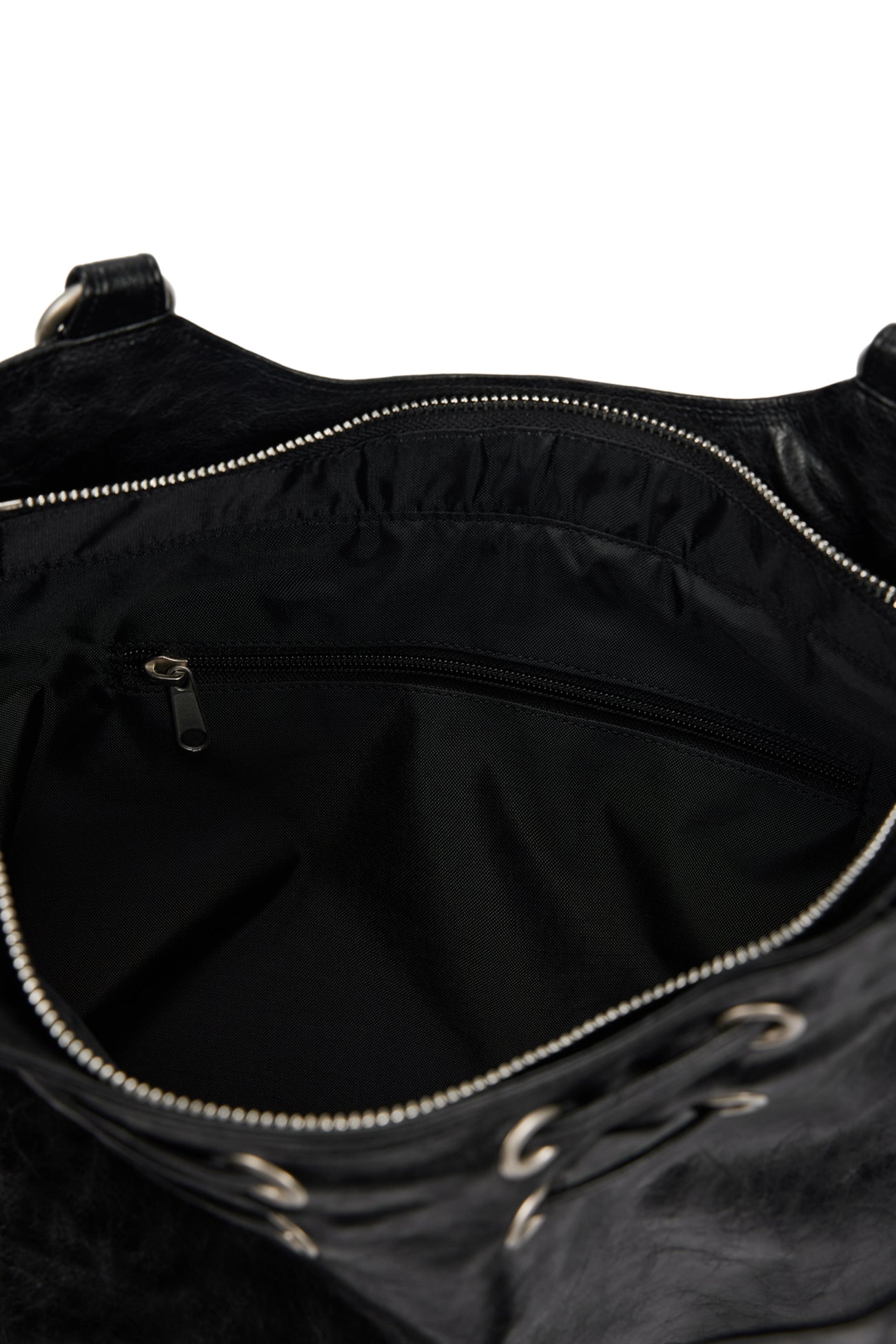 DEINET NEW STUD STRING BIG BAG IN BLACK