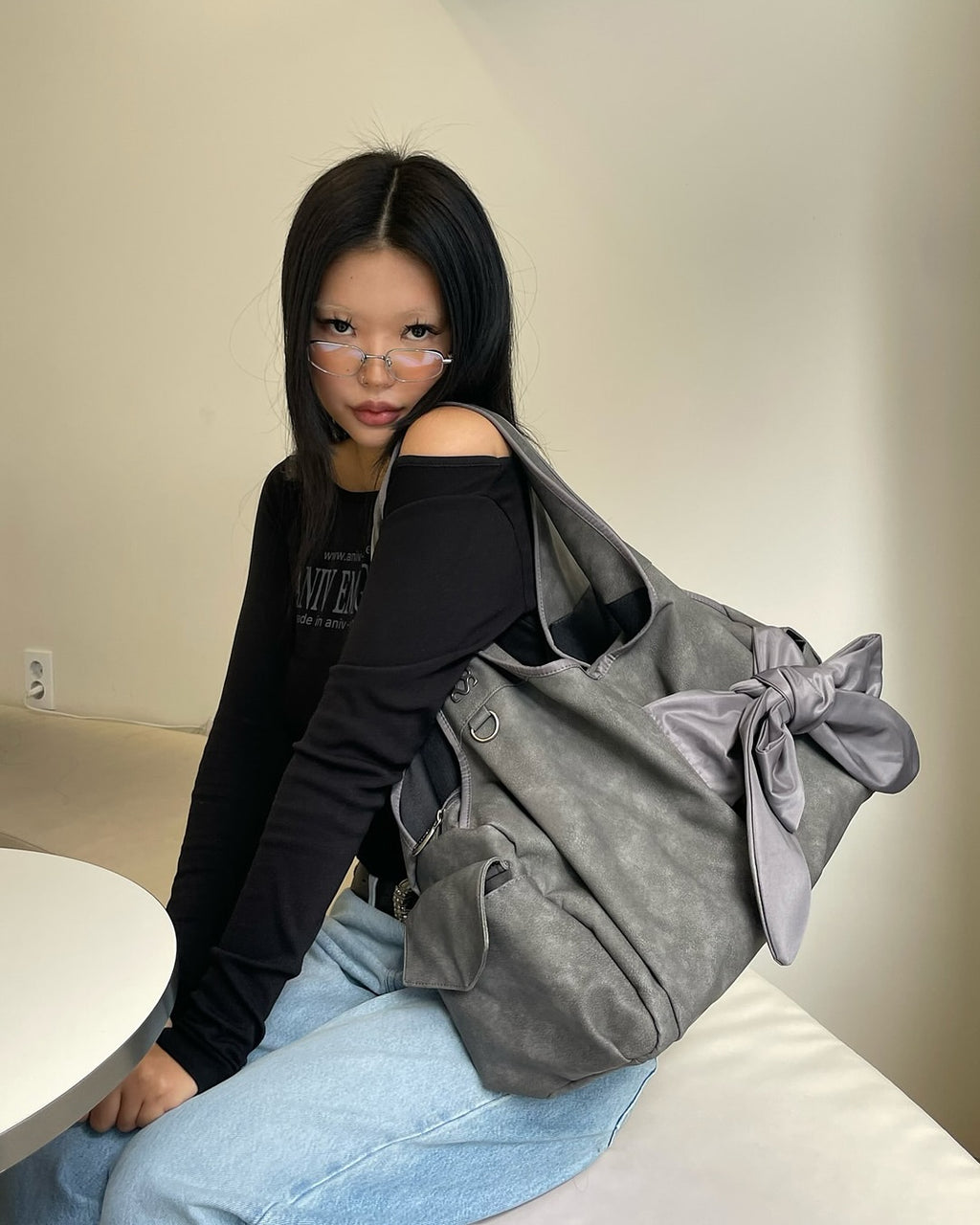 siweol Bow Shoulder Bag / Nubuck Grey