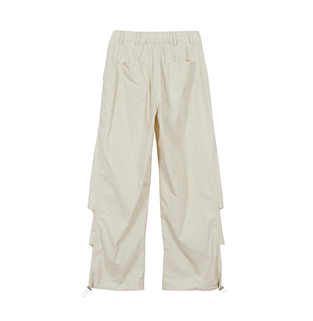 ILLIGO Two-Tuck Pocket Cargo Pants / cream