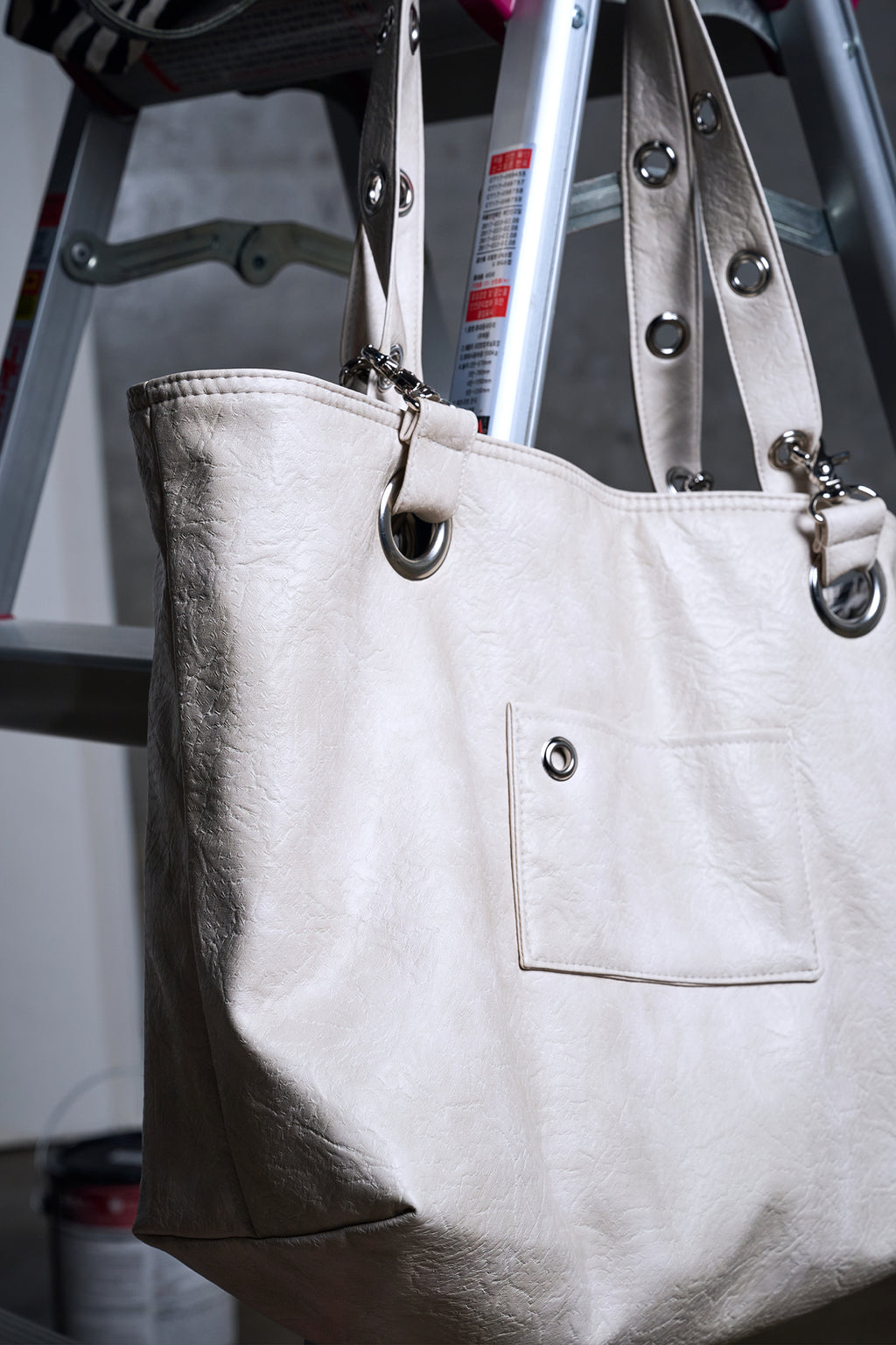 DEPC EYELET LEATHER BAG (VER.2) – BEIGE