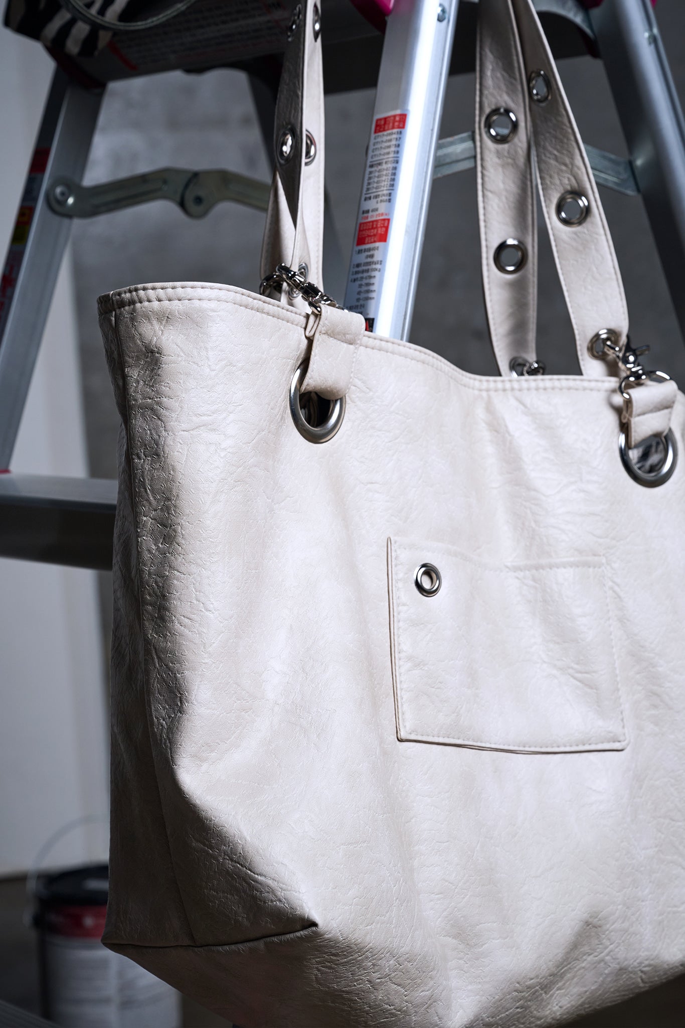 DEPC EYELET LEATHER BAG (VER.2) – BEIGE