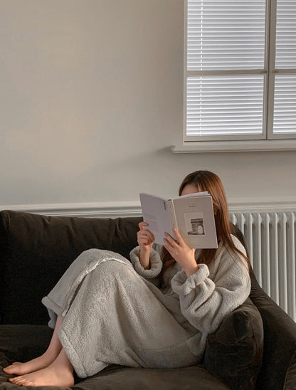 [韓國售出10,000+⭐️] J'eu Fluffy Lace Fleece Pajama Set 5colors