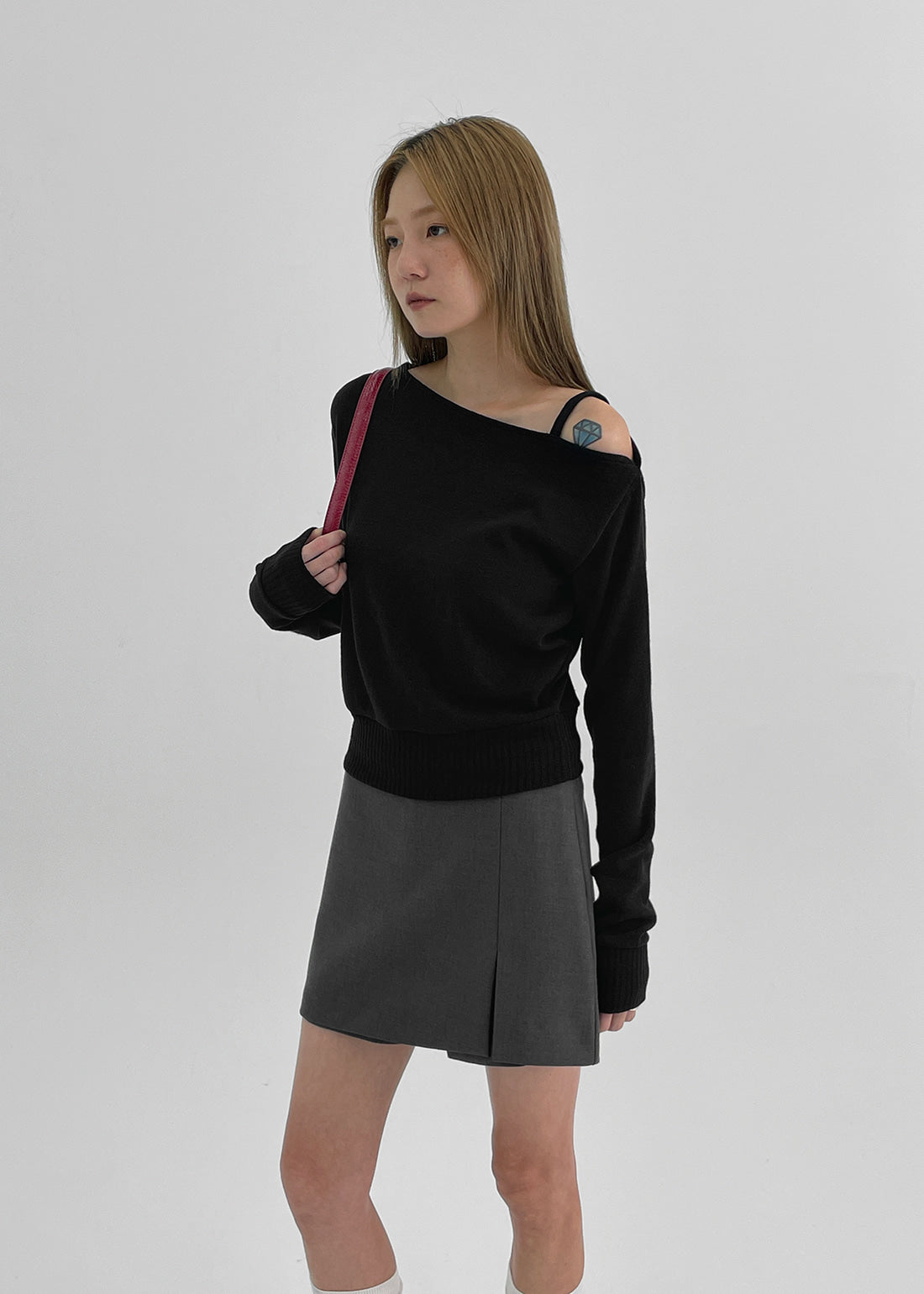 韓國製造 One-Shoulder Knit LS / Black