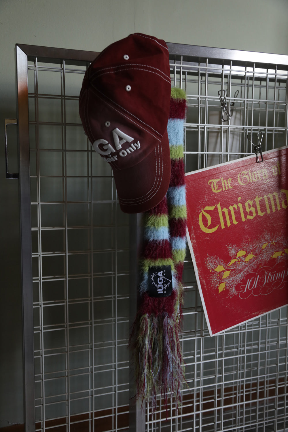 IUGA Striped Hairy Skinny Muffler (Burgundy)