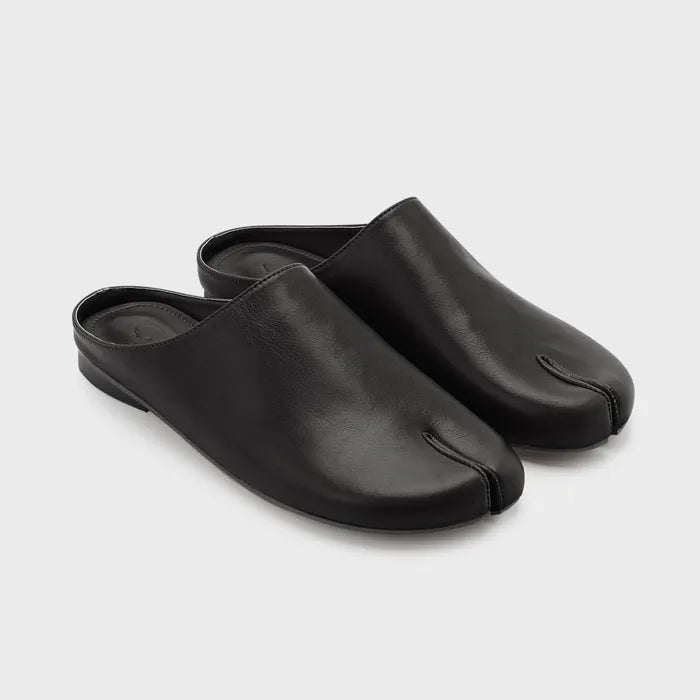 PAES Round Low Flat Mule - Black