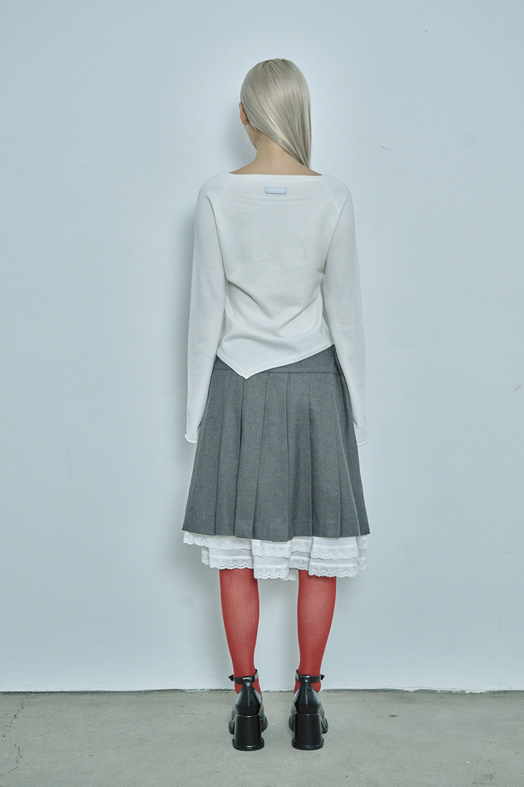 hugyourskin Fallen angel button knit top (White)