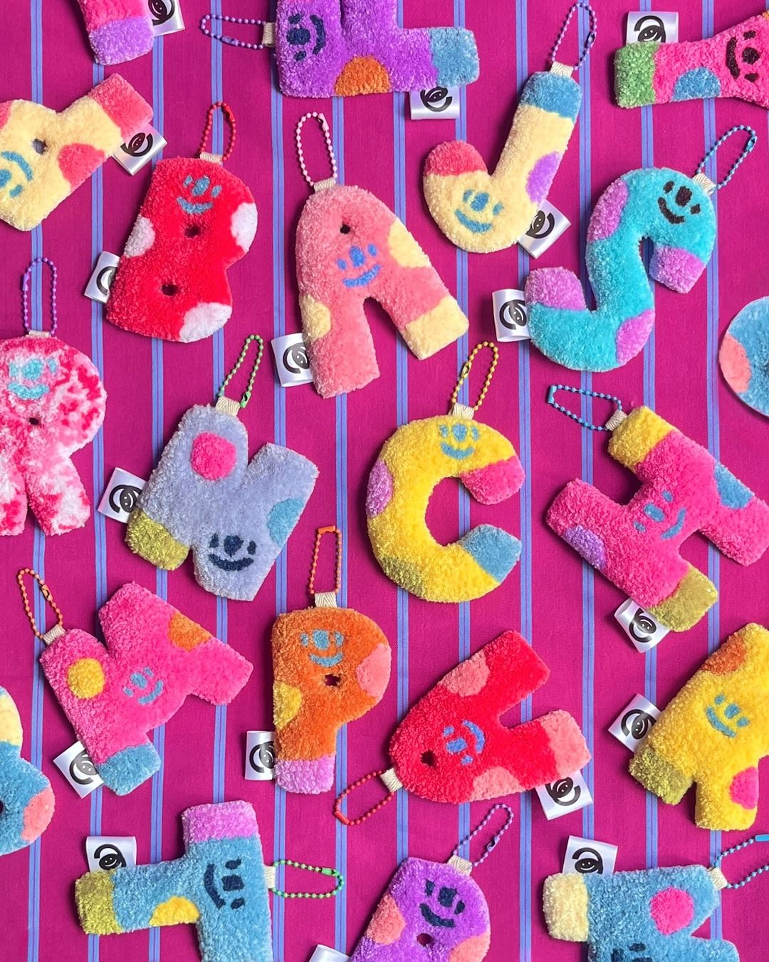 Smiley Alphabet Keychain (customize OK!)