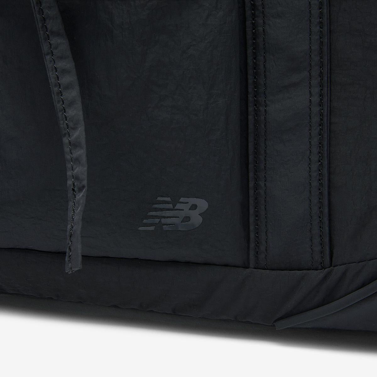 NB New Balance Glossy Ribbon Duffle Bag / Black