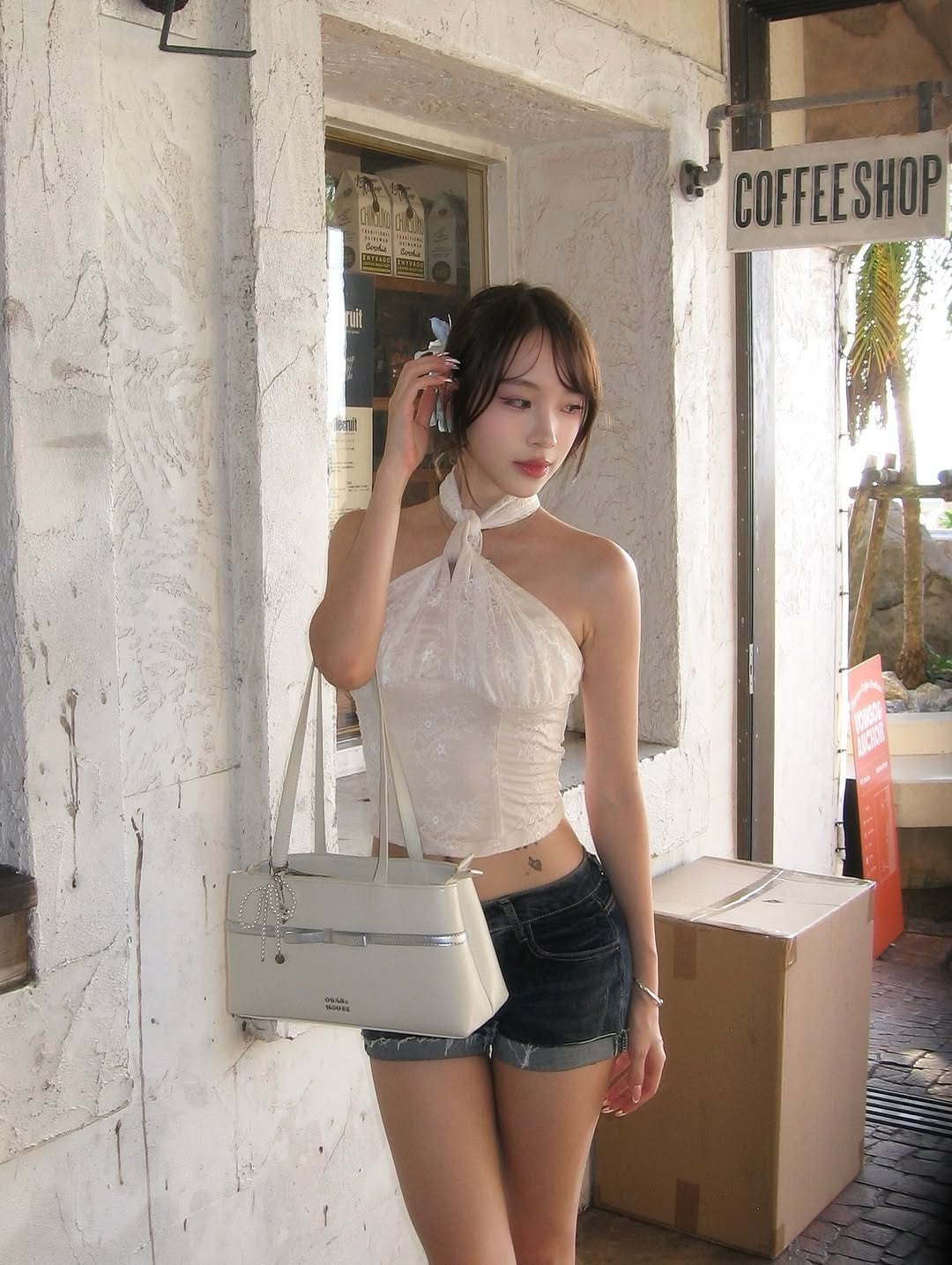 [香港現貨✨] [獨家代理🎀] Daisy Muse Ballerina Shoulder Bag - White Silver