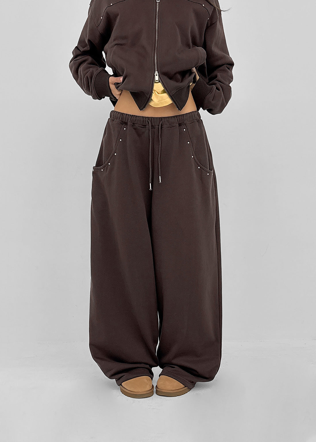 [BLACKUP] Spinal Rivet Balloon Training Pants (2 colors)