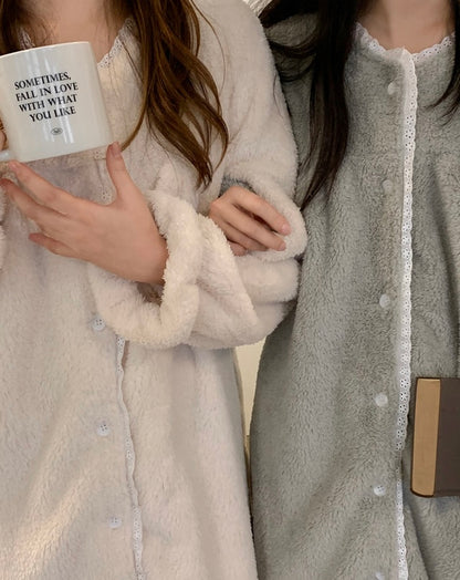 [韓國售出10,000+⭐️] J'eu Fluffy Lace Fleece Pajama Set 5colors