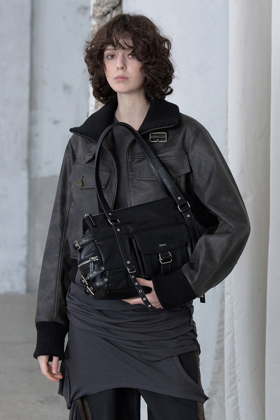 [DEINET] BELTED POCKET SHOULDER BAG IN BLACK