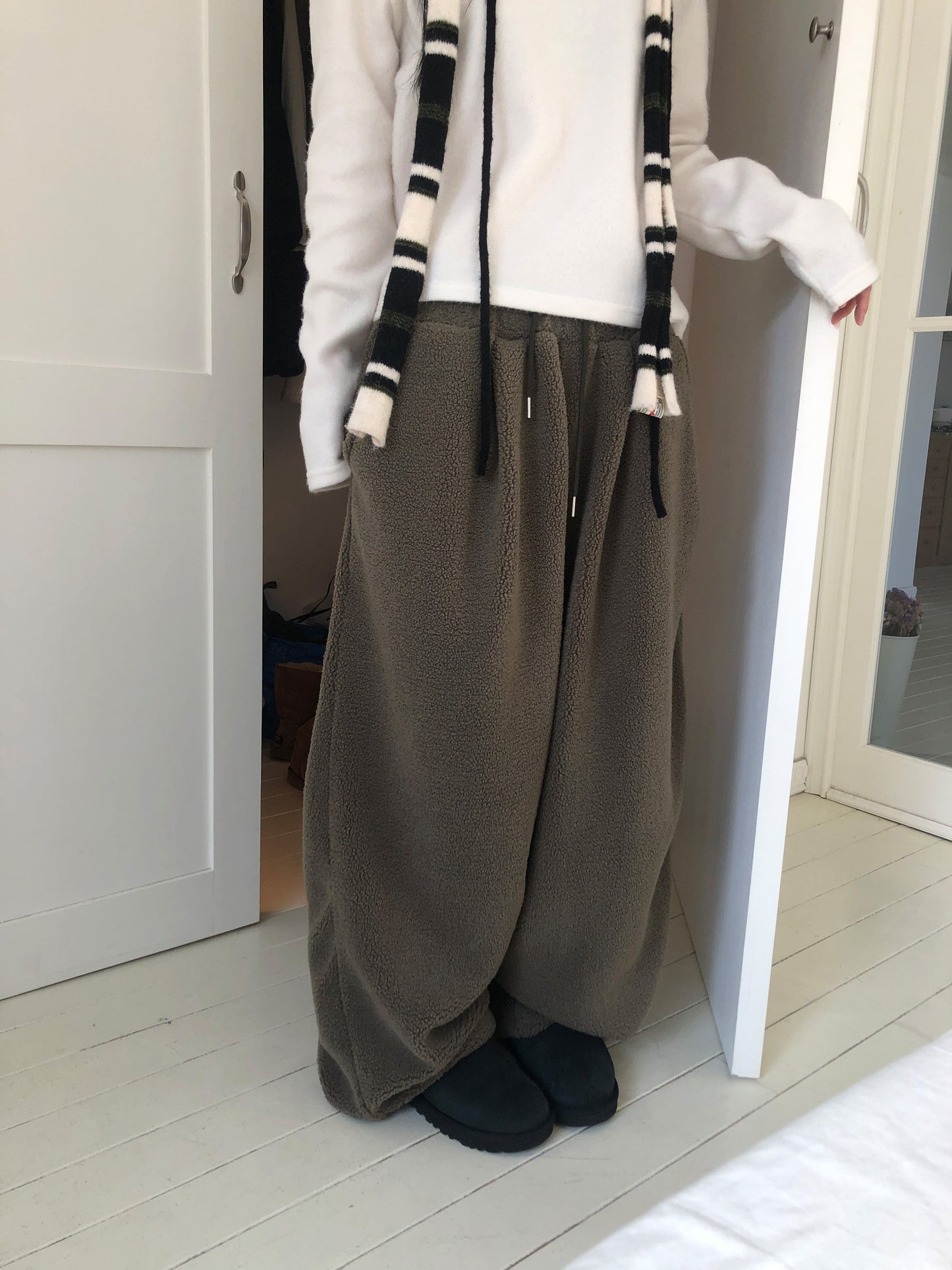 SOFT PILE PANTS - 4 COLORS