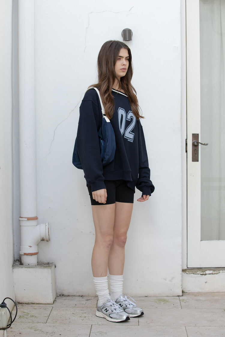SPORTY OVERSIZE SWEATSHIRT (NAVY)