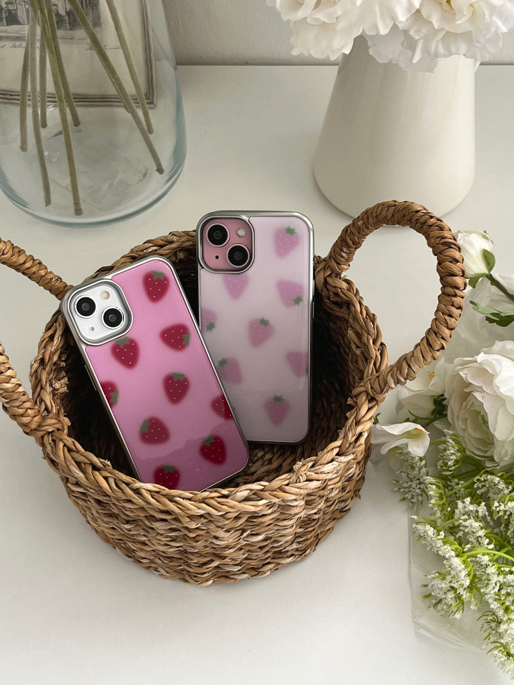 [+MagSafe] cloud strawberry