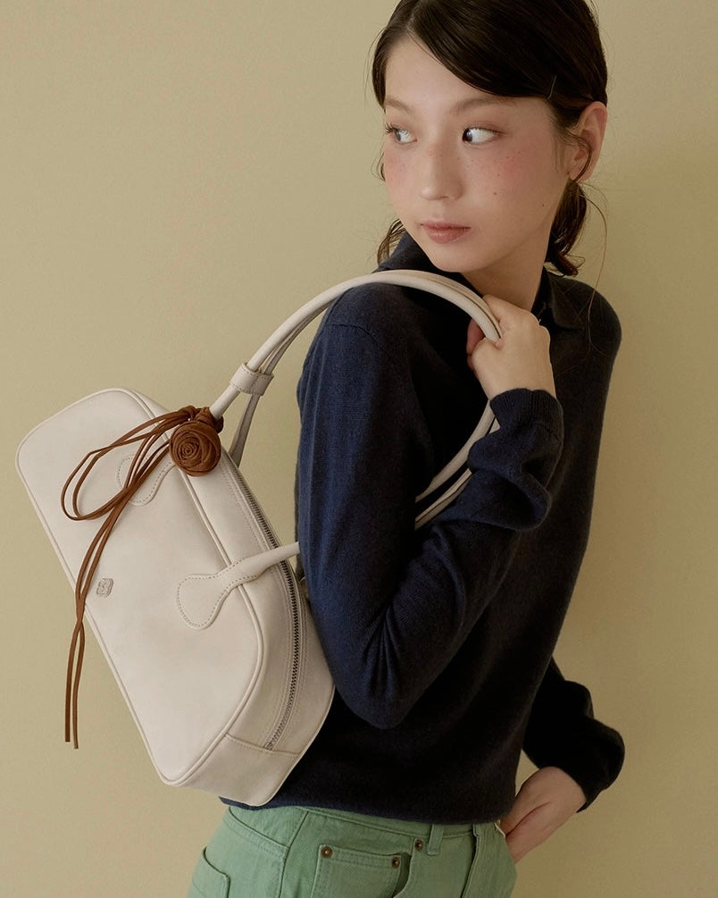 Heeari Aram Baguette Bag / Ivory