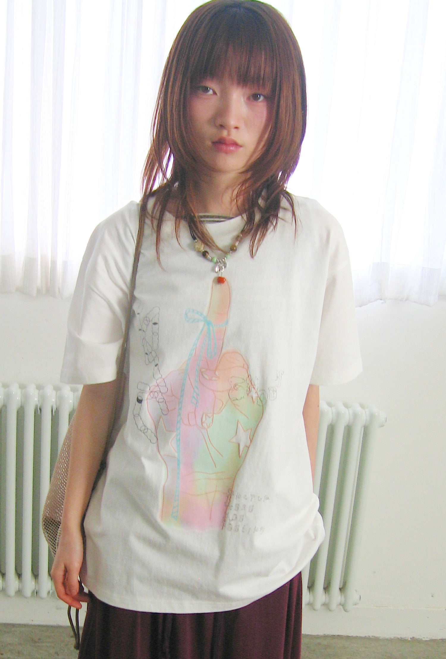 niceghostclub rainbow finger tee [2colors]