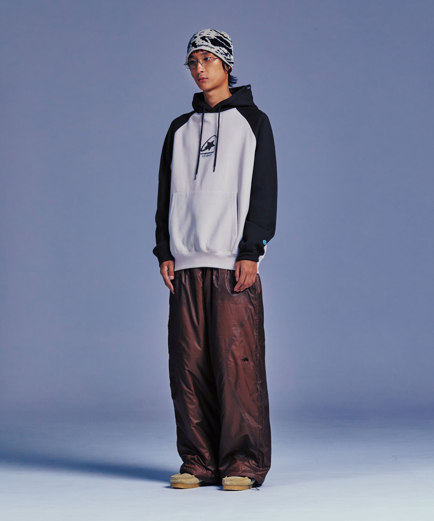 niceghostclub SHOOTING STAR LOGO HOODIE [BEIGE]