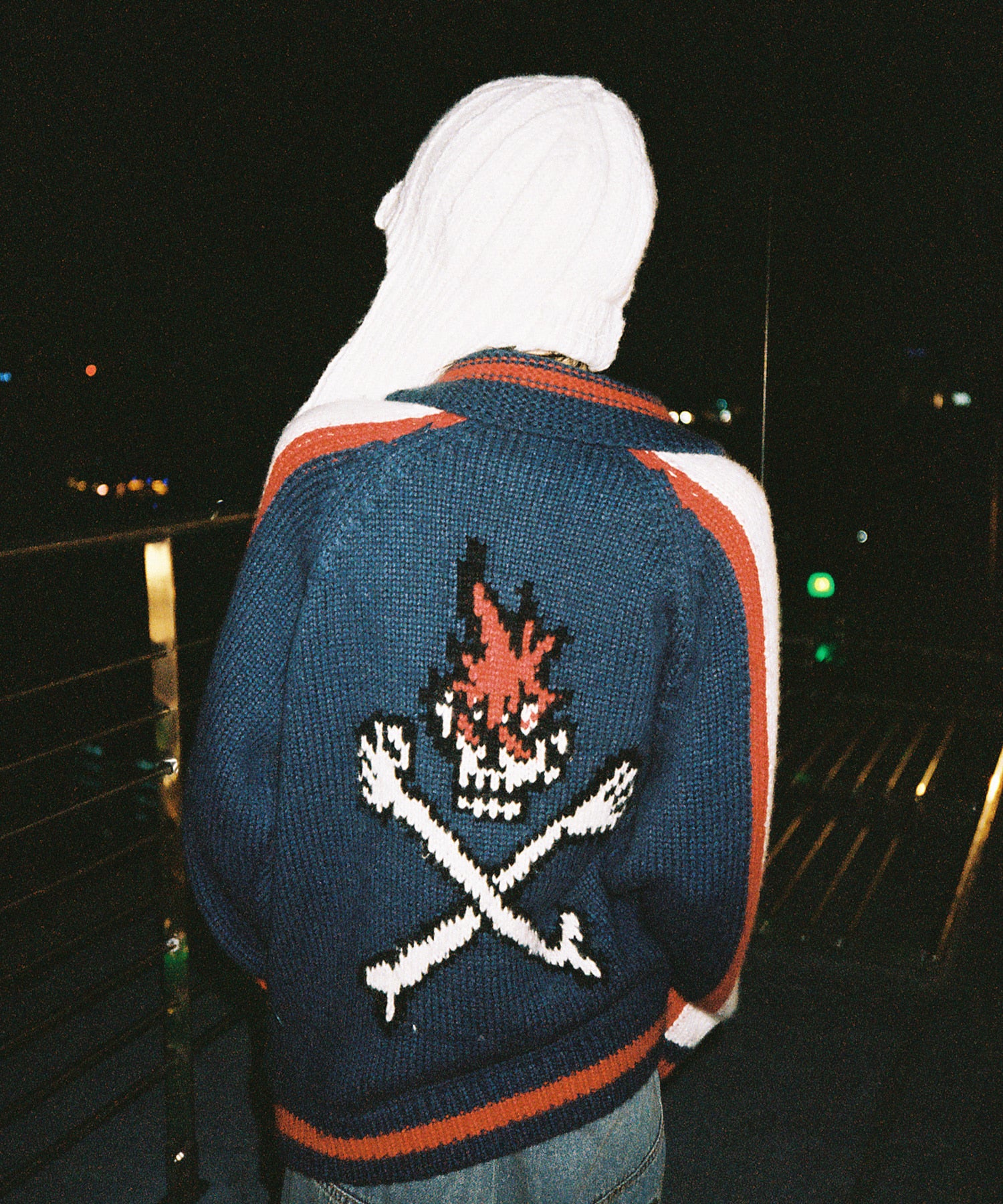 niceghostclub SKULL COWICHAN SWEATER [NAVY]