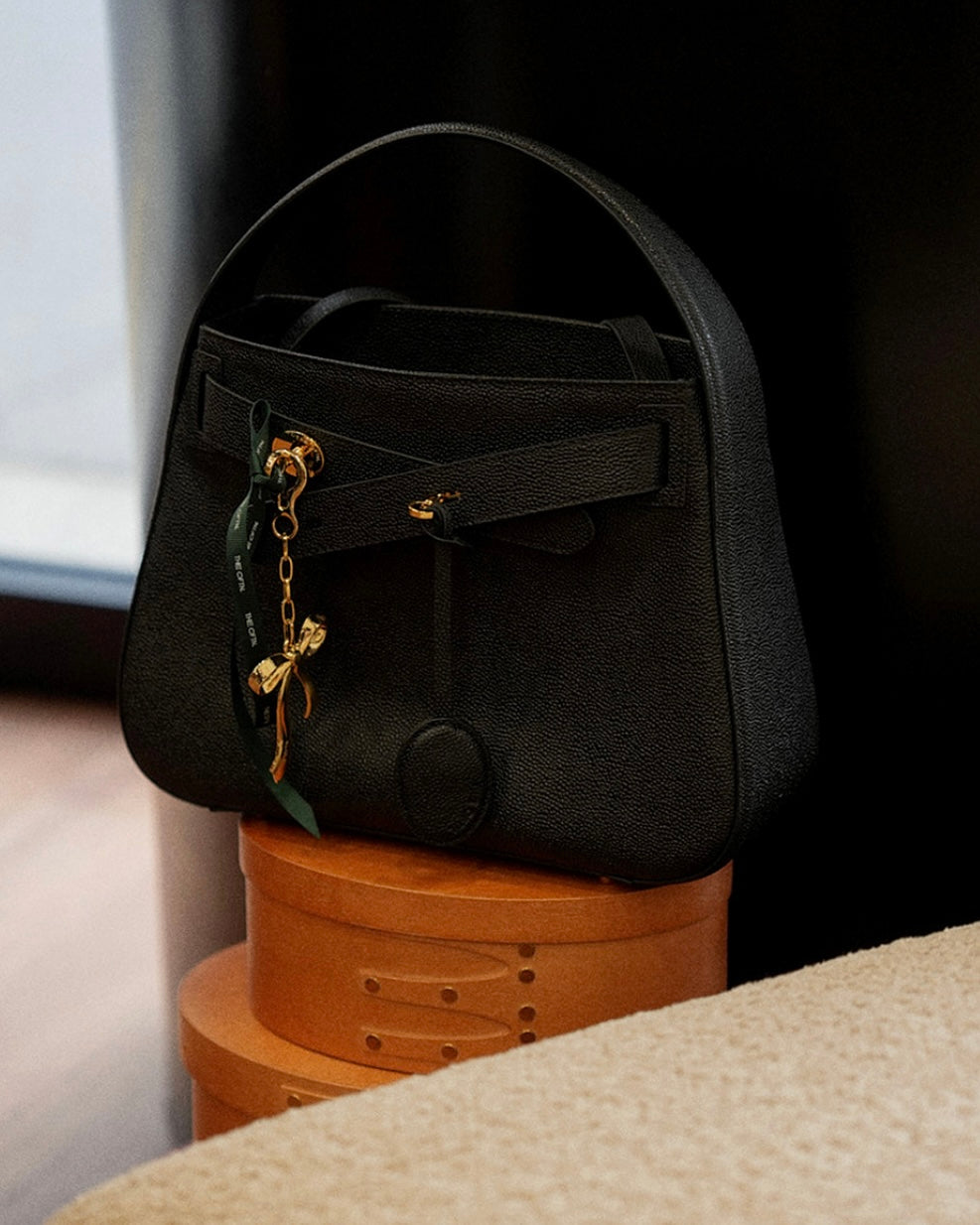 [100%牛皮] THE OFTN TILT BLACK GOLD/SILVER S/M