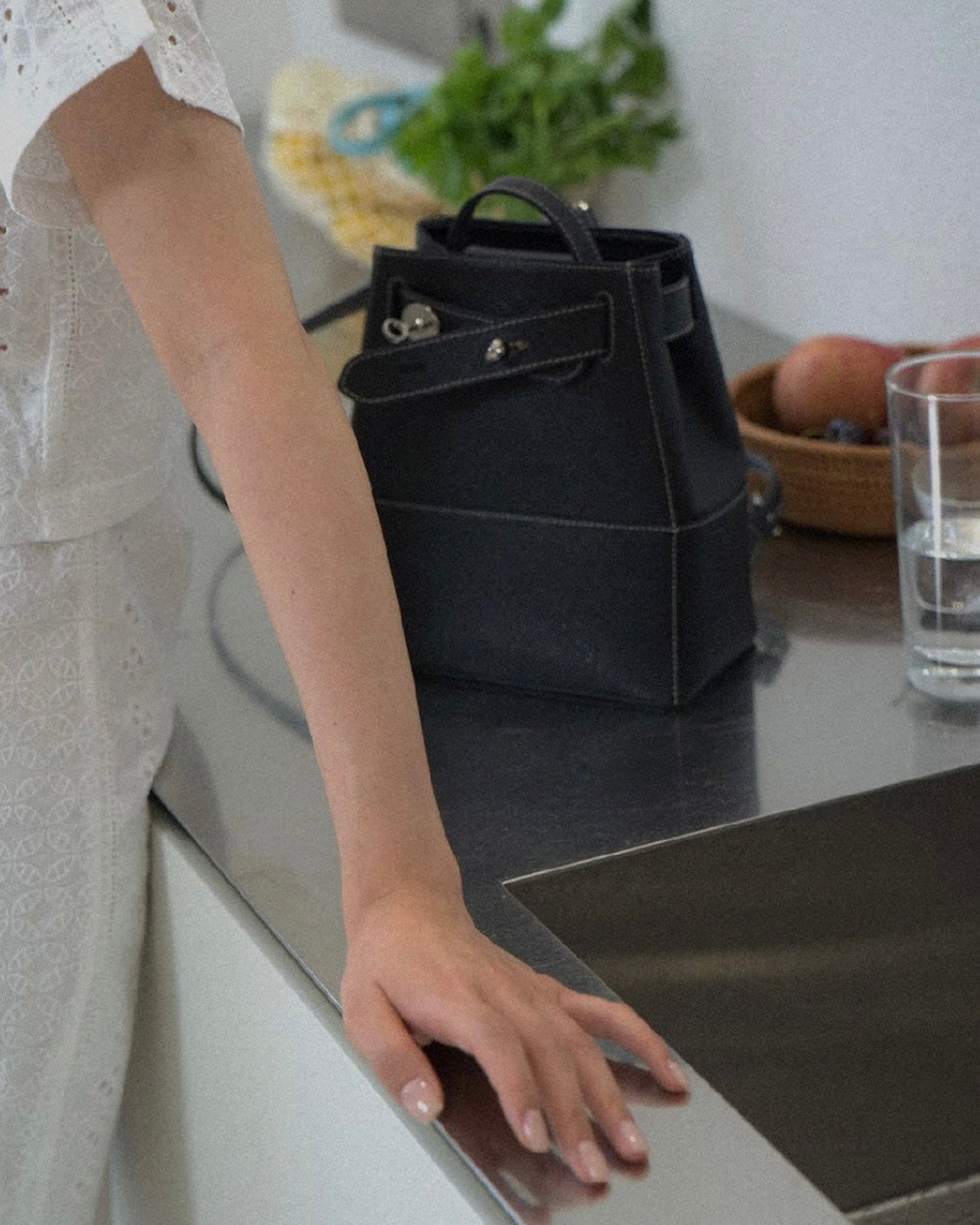 [100%牛皮] THE OFTN TULLY BACKPACK / BLACK STITCH (SILVER)