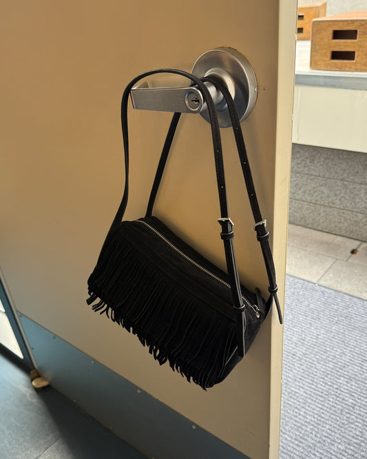 FINDKAPOOR MONO FRINGE BAG 24 - SUEDE BLACK