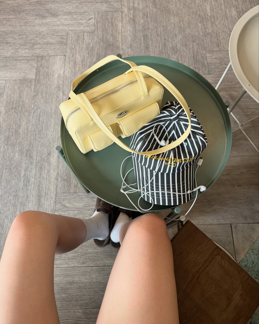 PU Roundy Shoulder Bag / yellow butter