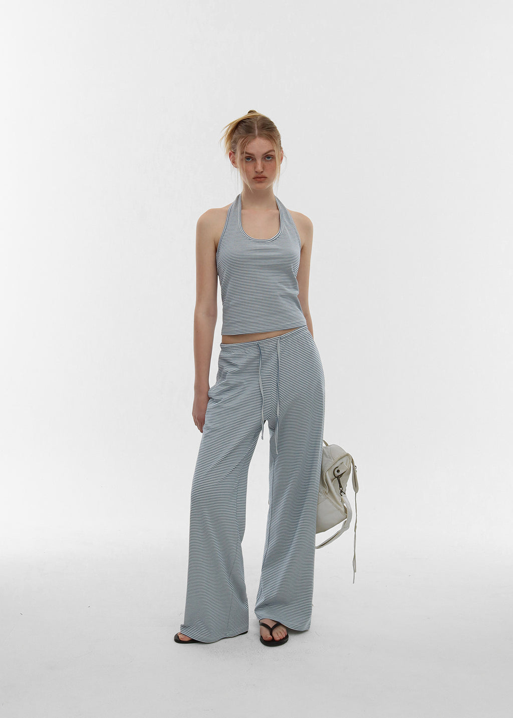 [韓國銷量破千][B-BASIC] Summer Stripe Halter Neck Top / 2colors