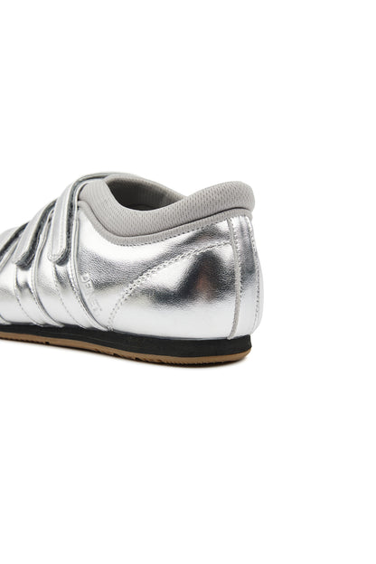 DEINET MOZZI SHOES IN SILVER