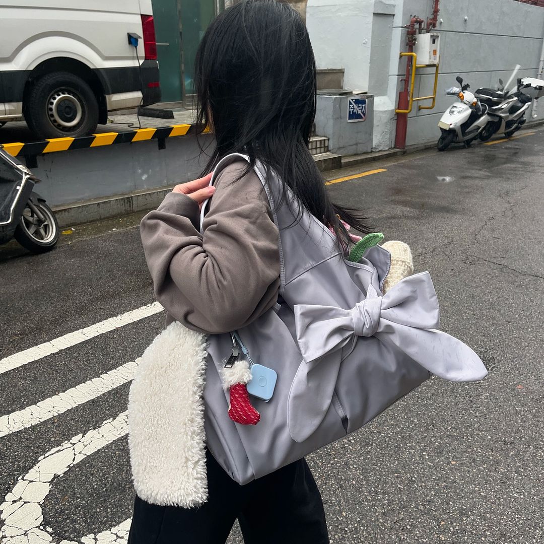 siweol Bow Shoulder Bag / Nylon Lavender