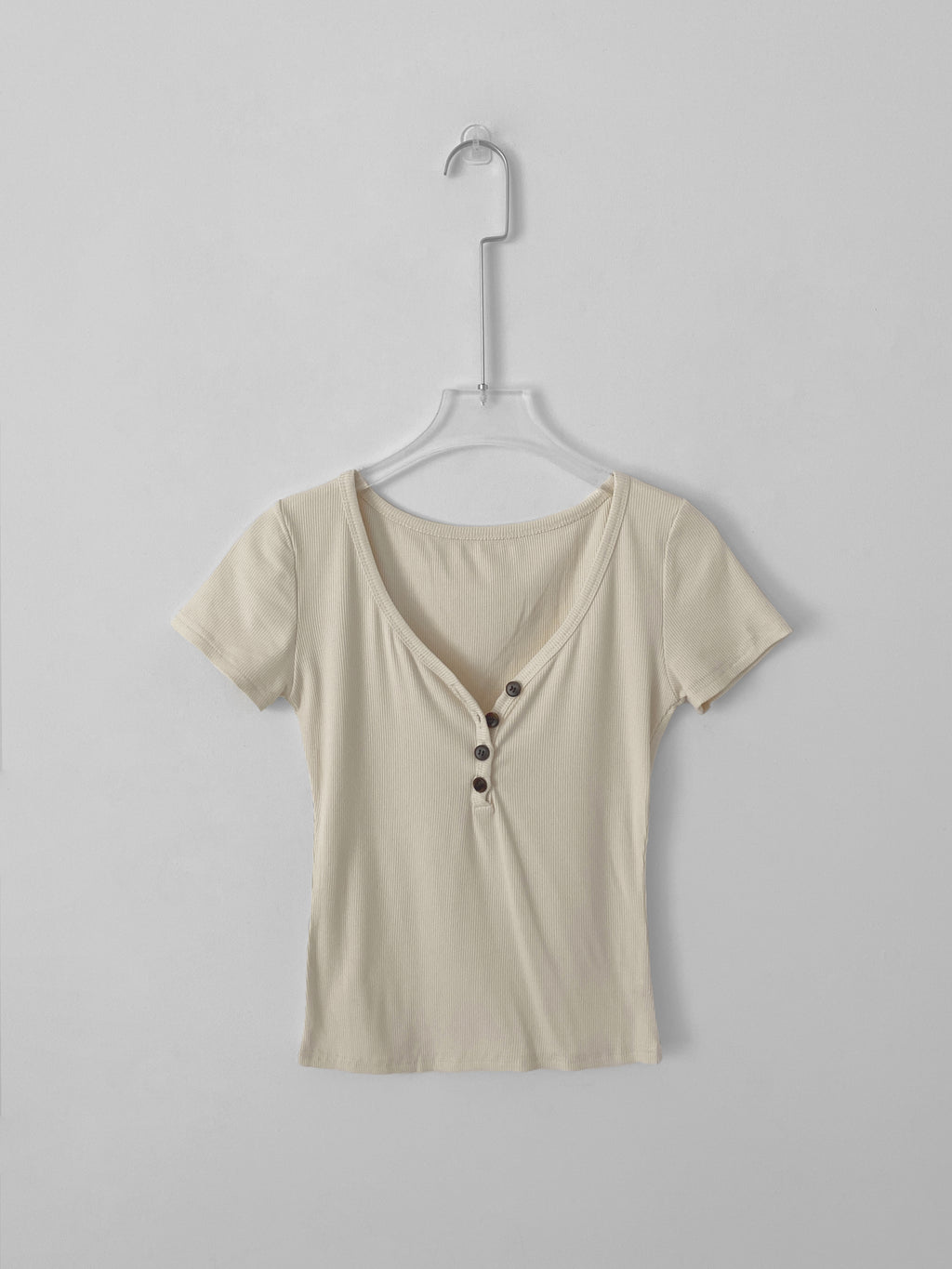 Foman Button Collar V-Neck Short Sleeve T-Shirt (4 Colors)
