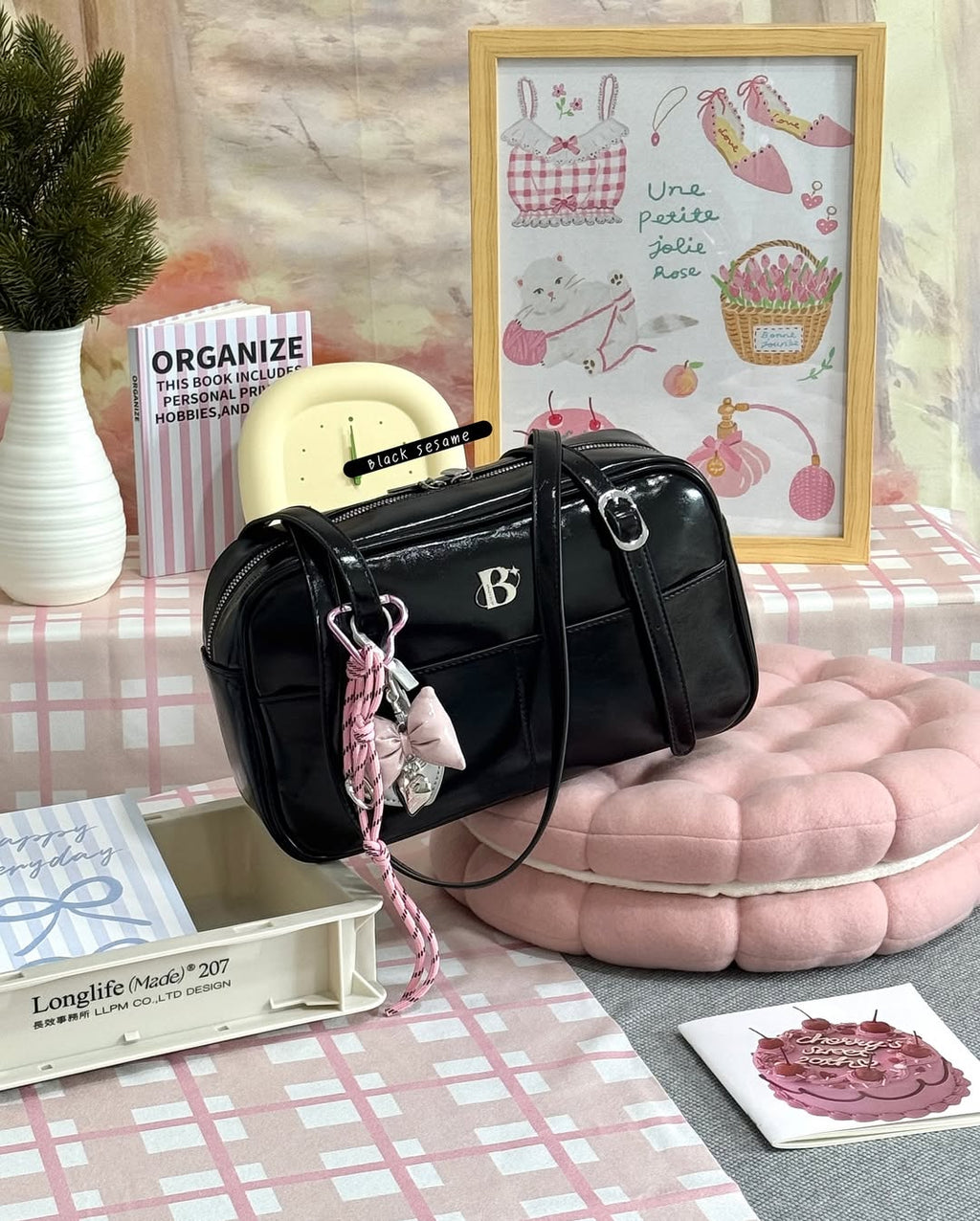 [香港現貨✨] [獨家代理🎀] The Babette Bread Shoulder Bag / Black Seasame