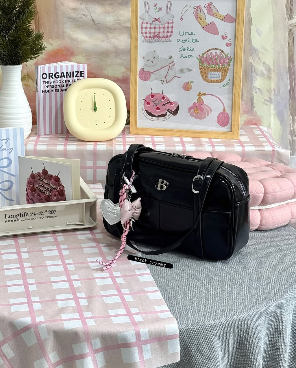 [香港現貨✨] [獨家代理🎀] The Babette Bread Shoulder Bag / Black Seasame