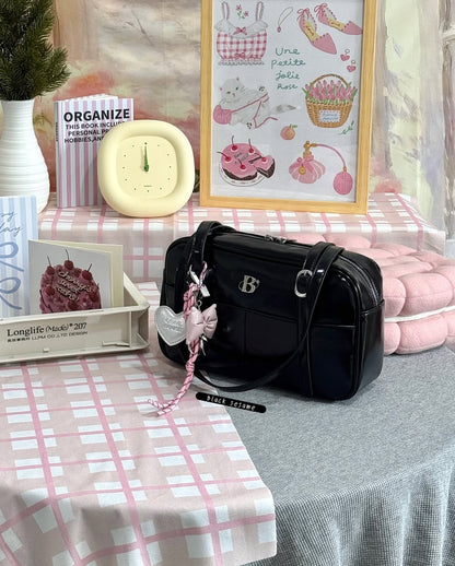 [香港現貨✨] [獨家代理🎀] The Babette Bread Shoulder Bag / Black Seasame