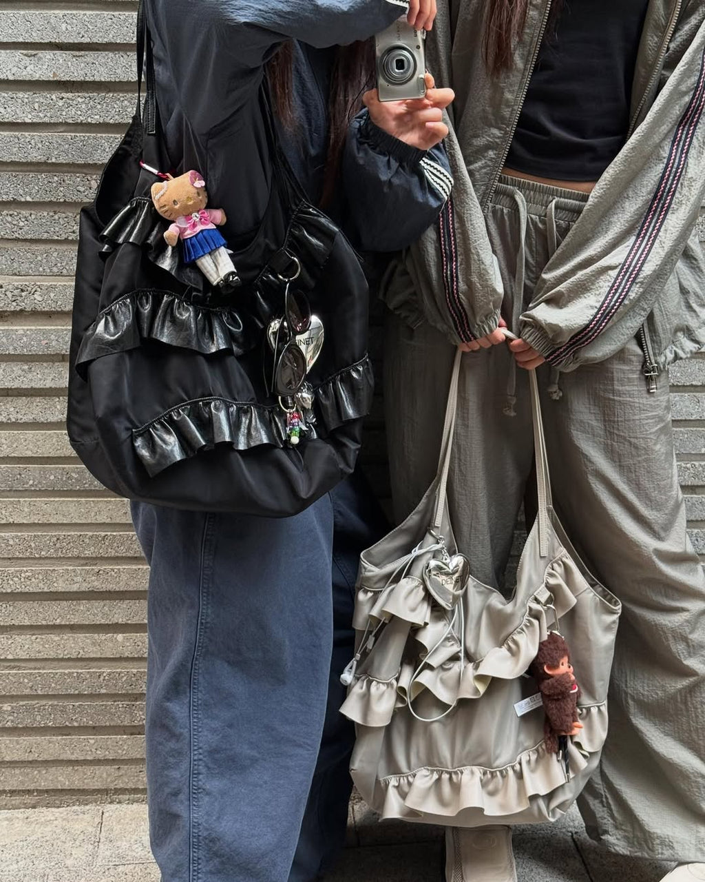 POCKET FRILL BIG BAG / 2COLORS