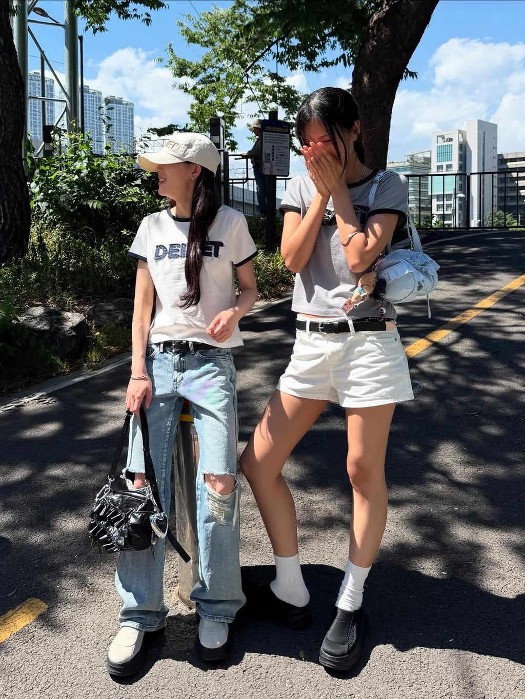 POCKET MINI FRILL BAG / 2COLORS