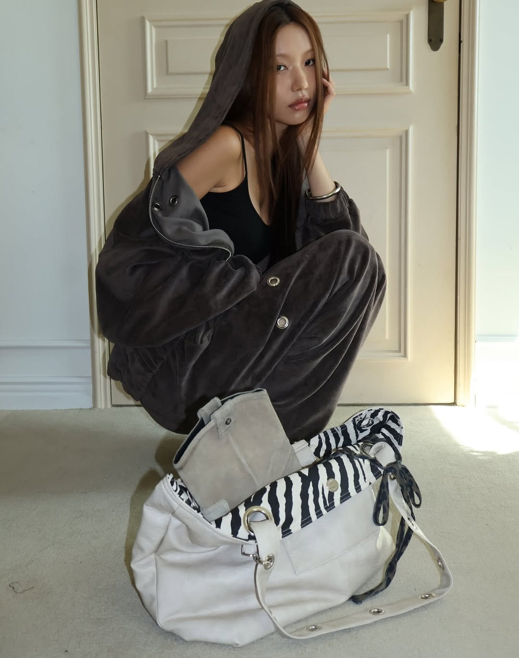 DEPC EYELET LEATHER BAG (VER.2) – BEIGE