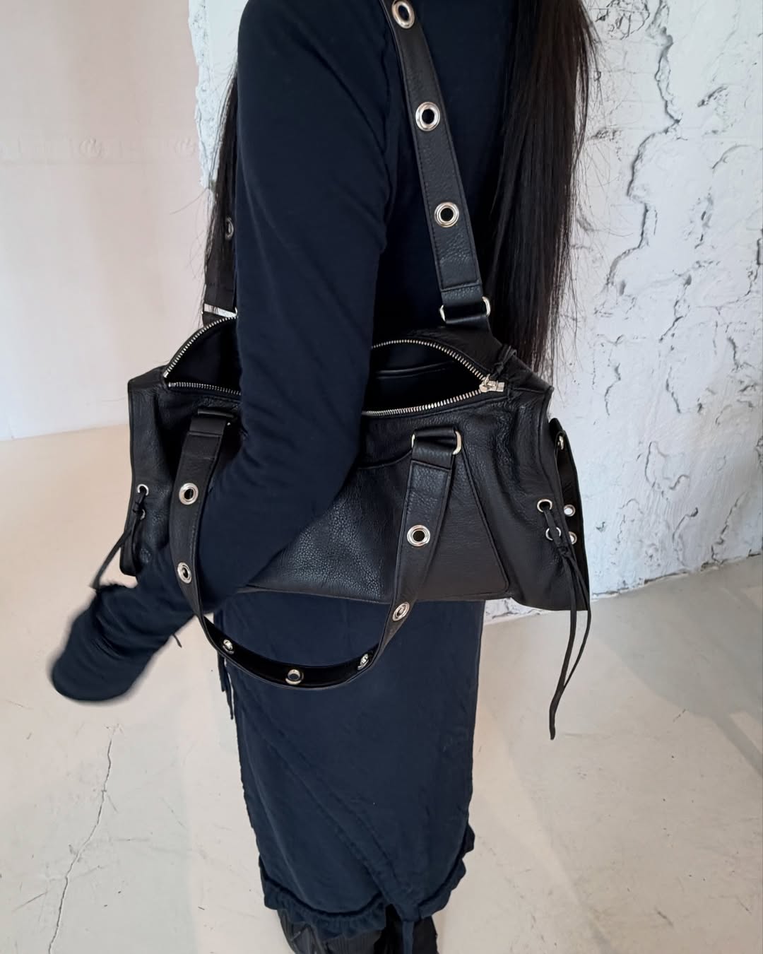 DEPC EYELET LEATHER BAG (VER.3) - BLACK