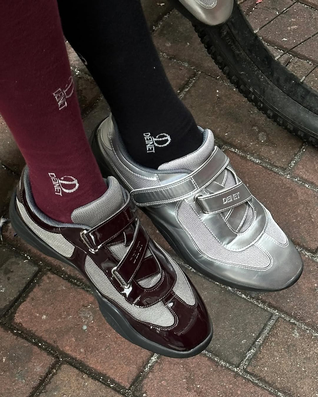 DEINET VELCRO SNEAKERS / 3COLORS