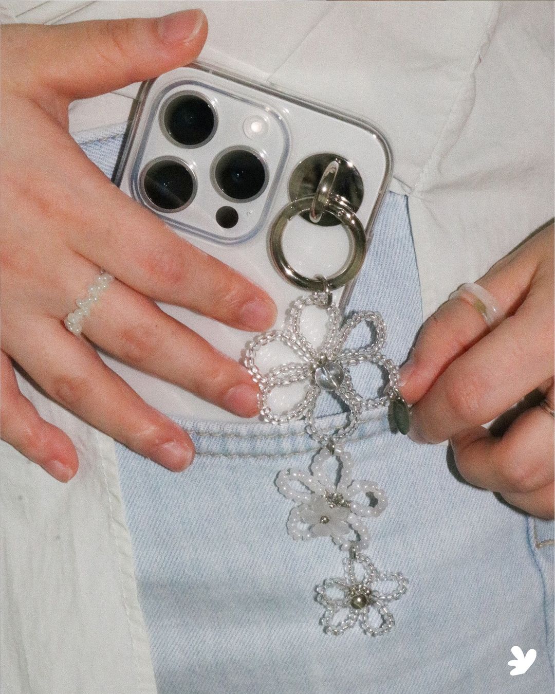 [handmade] Weaved Flower keyring