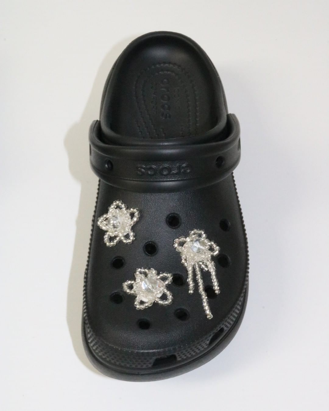 [handmade] Baby Starflower Shoe Charm - White/Silver