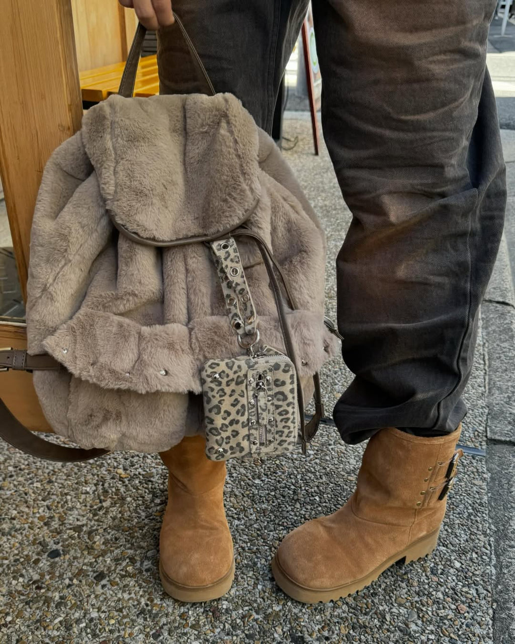 DEINET POM POM FUR BACKPACK IN MOCHA