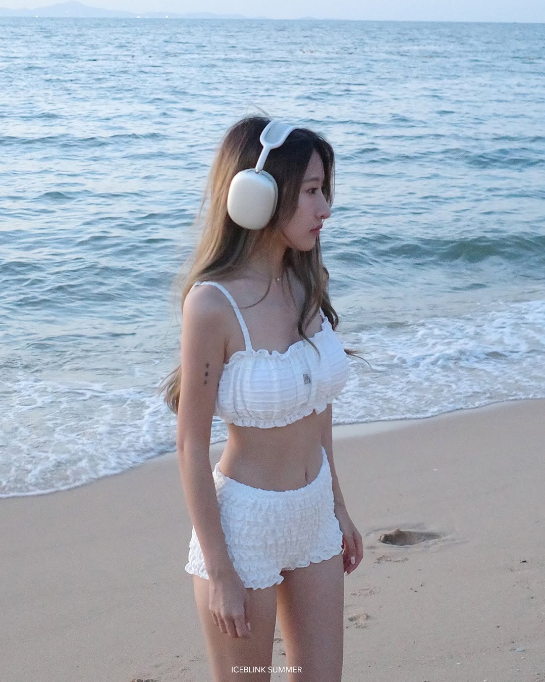 iceblink Pudding Bikini Set / white