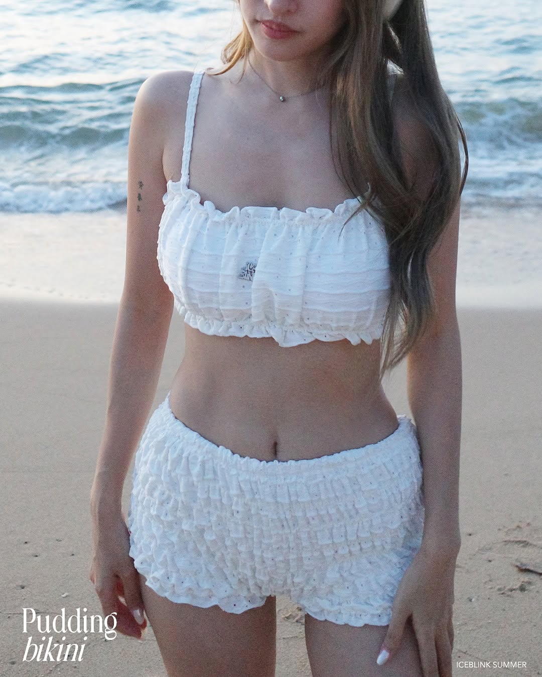 iceblink Pudding Bikini Set / white